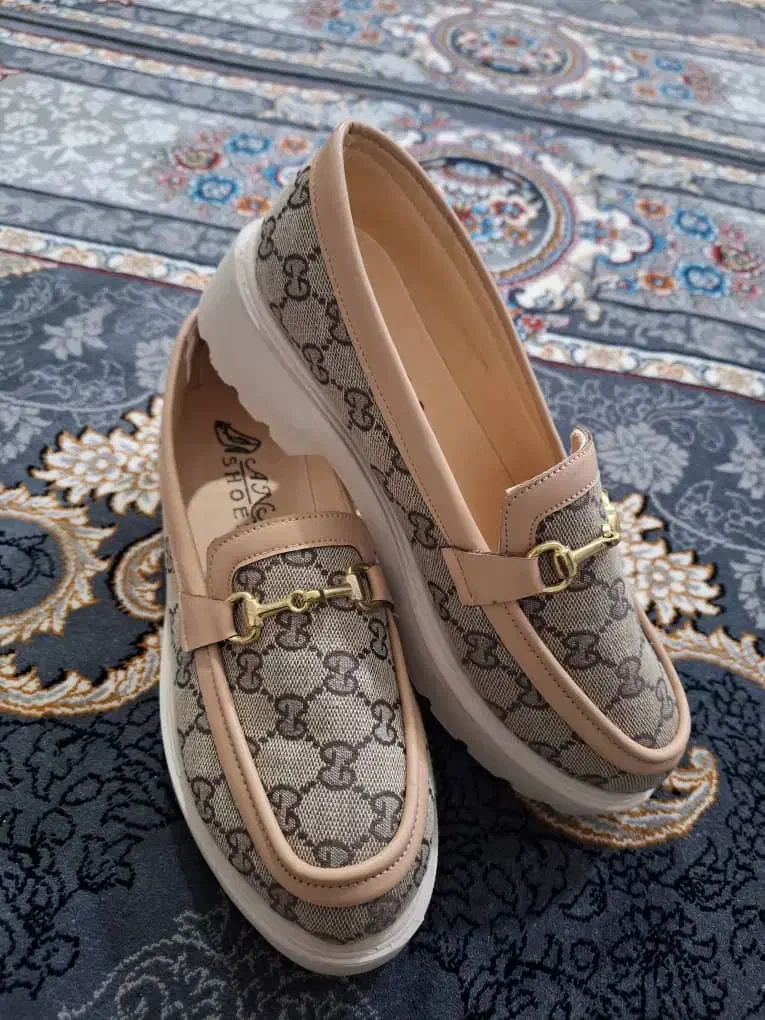 کفش کتونی|کیف، کفش، کمربند|قم, سید معصوم|دیوار