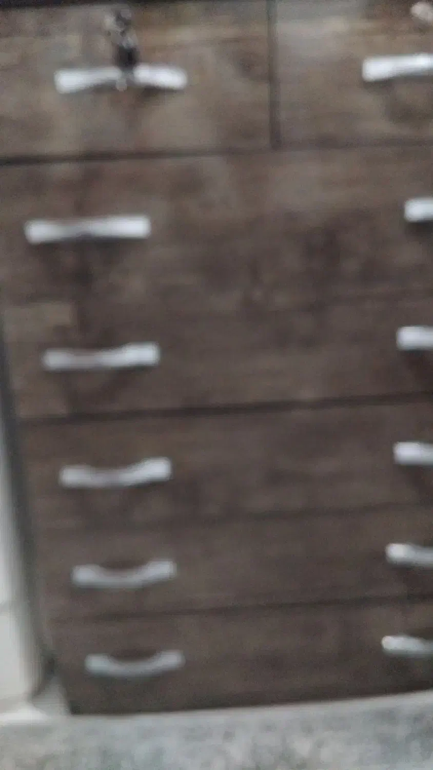 دلاور در حد نو ۷ کشویی|تخت و سرویس خواب|سبزوار, گلشن|دیوار