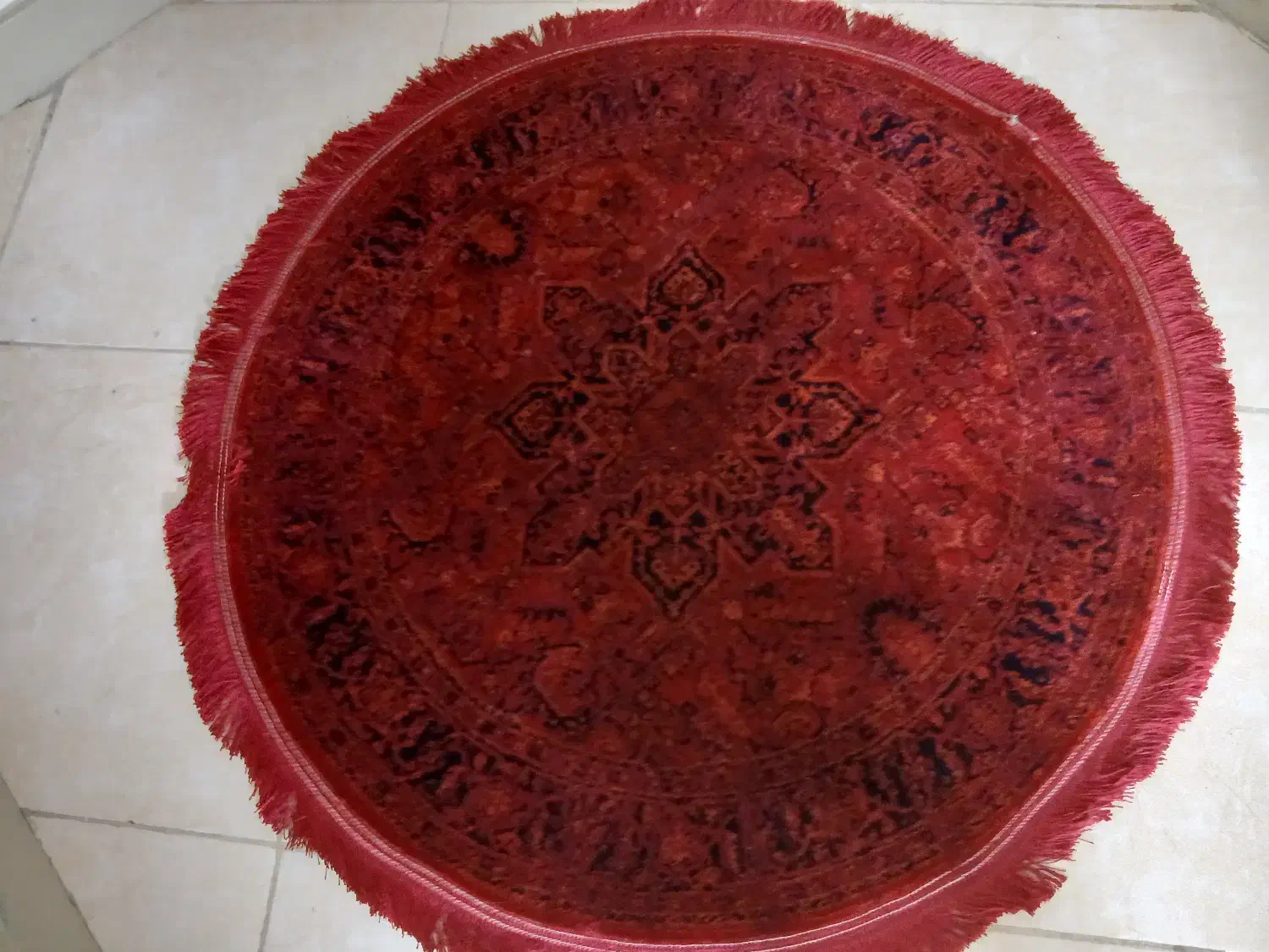 فرش گرد قرمز لاکی|فرش|تهران, شهید رجایی|دیوار