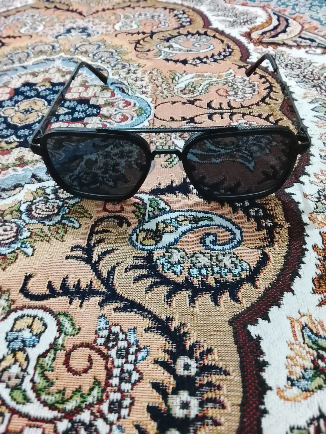 عینک افتابی|بدلیجات|ایرانشهر, |دیوار