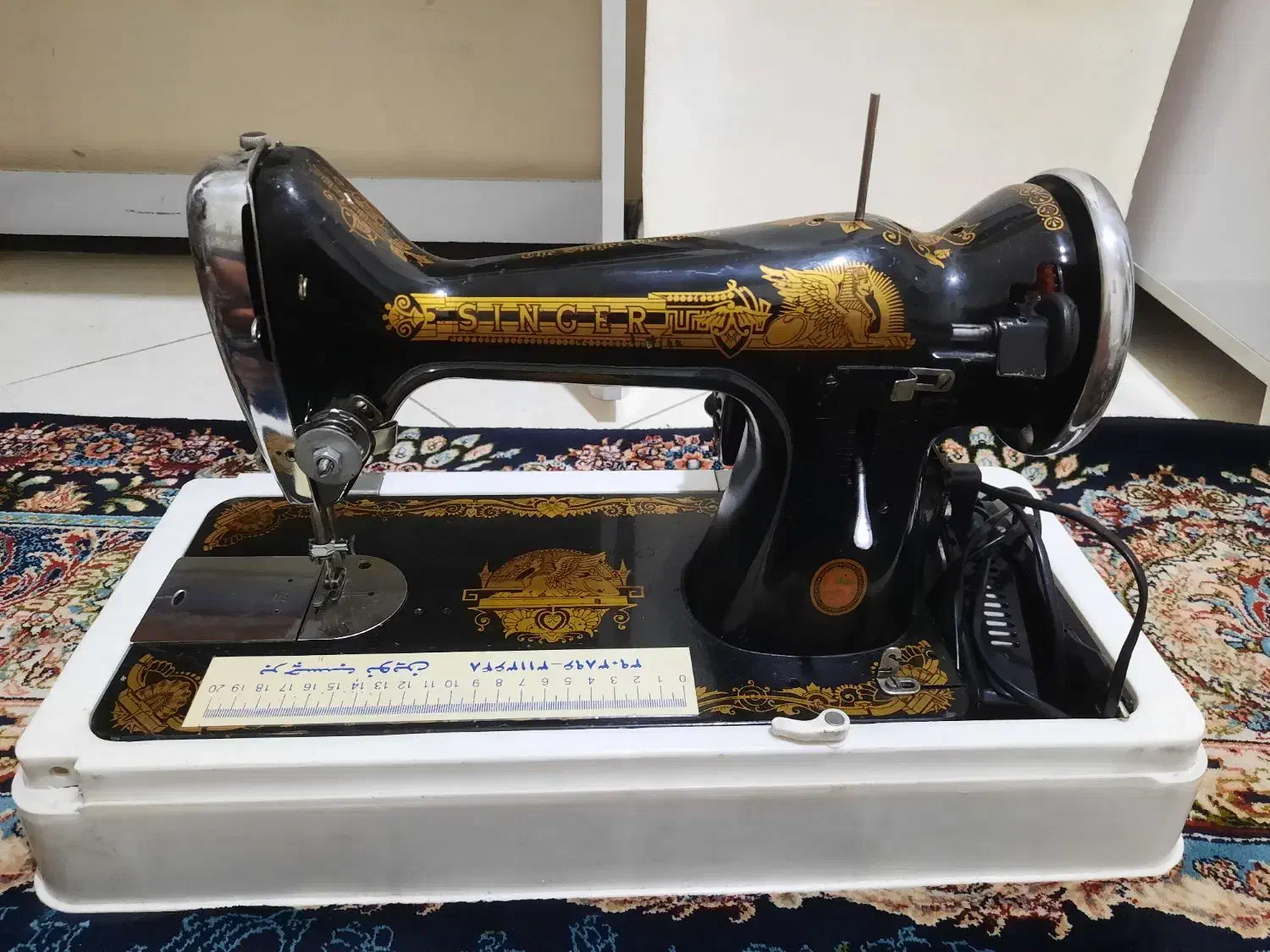 چرخ خیاطی سینگر|چرخ خیاطی و ریسندگی|ری, ولی آباد|دیوار