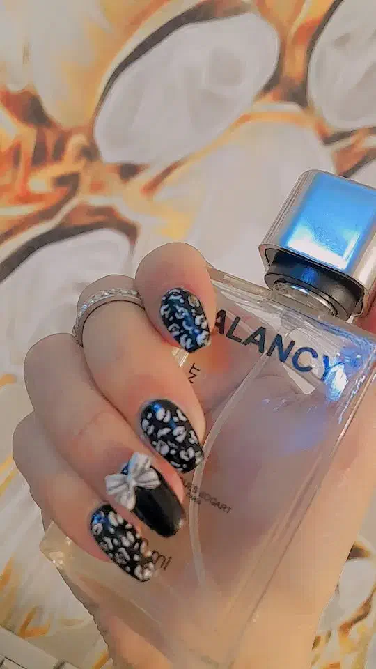 اصلاح فقط ۴۰سالن هنگامه|خدمات آرایشگری و زیبایی|زنجان, |دیوار