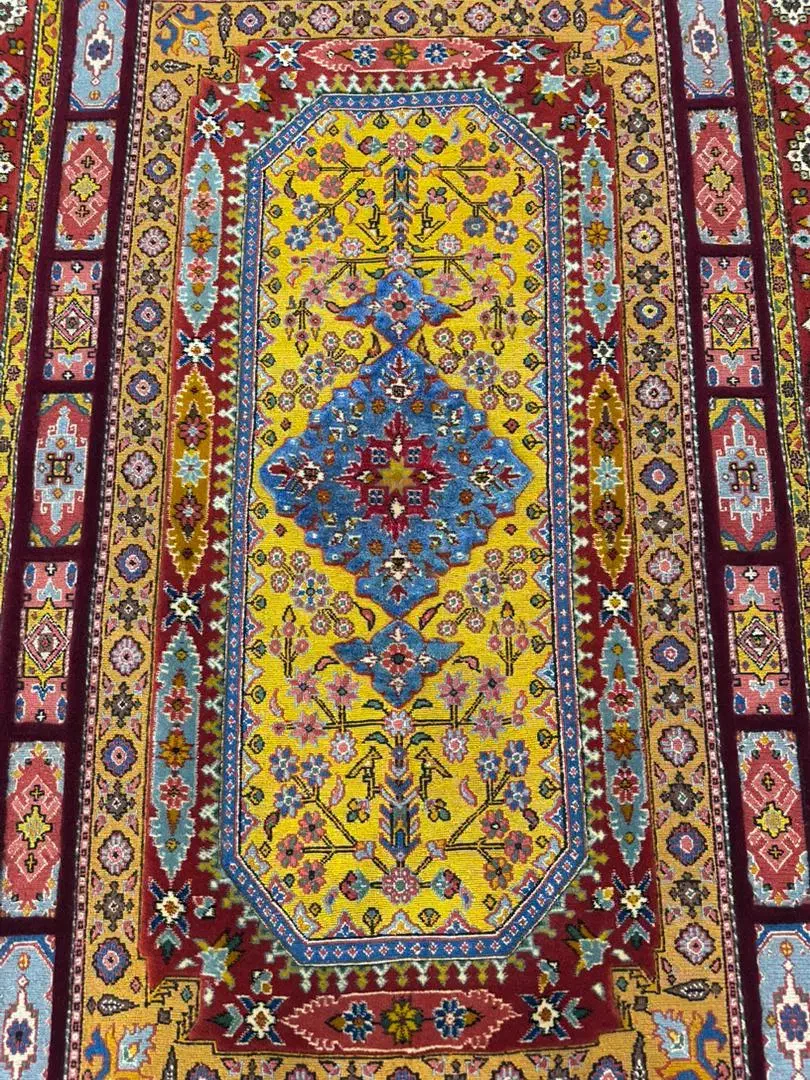 گلیم فرش دستبافت گل ابریشم|فرش|مشهد, راهنمایی|دیوار