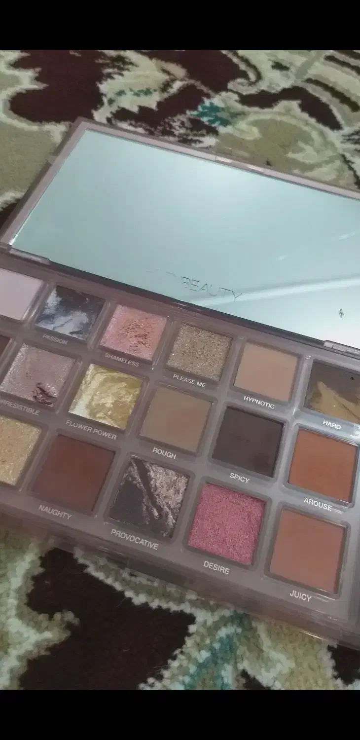 ابزار و وسایل میکاپ اصل و اورجینال|آرایشگاه و سالنهای زیبایی|نیشابور, پاستور|دیوار