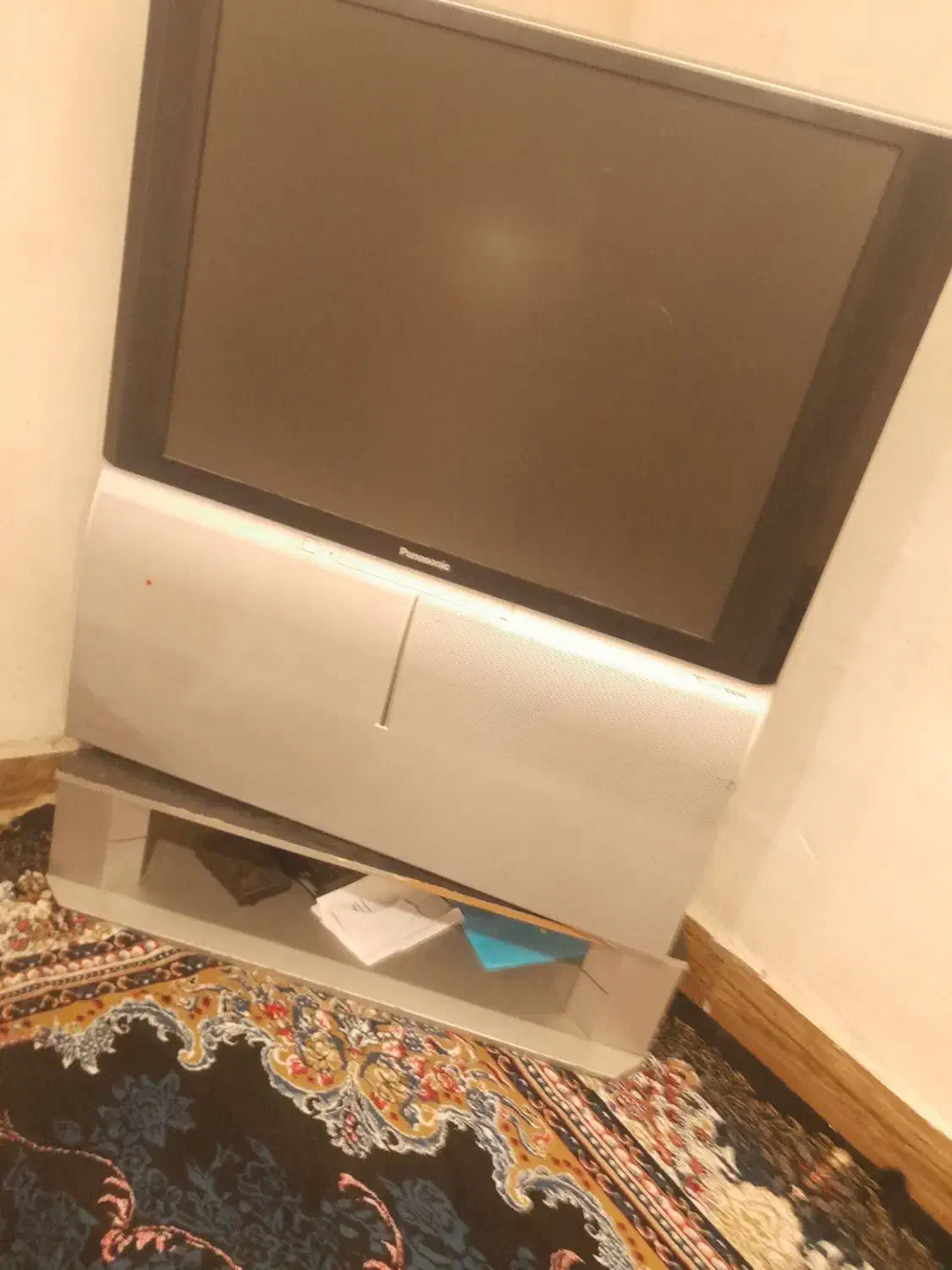 تلزیون تمیز وسلام|تلویزیون و پروژکتور|بهبهان, |دیوار