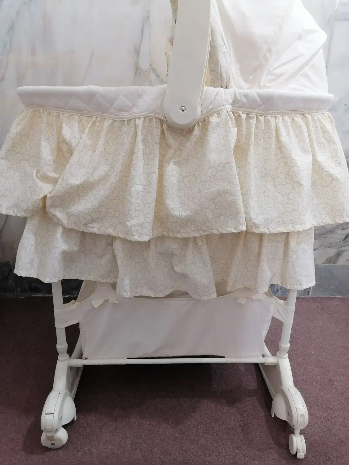 تخت کنار مادر|اسباب و اثاث بچه|قم, دورشهر|دیوار