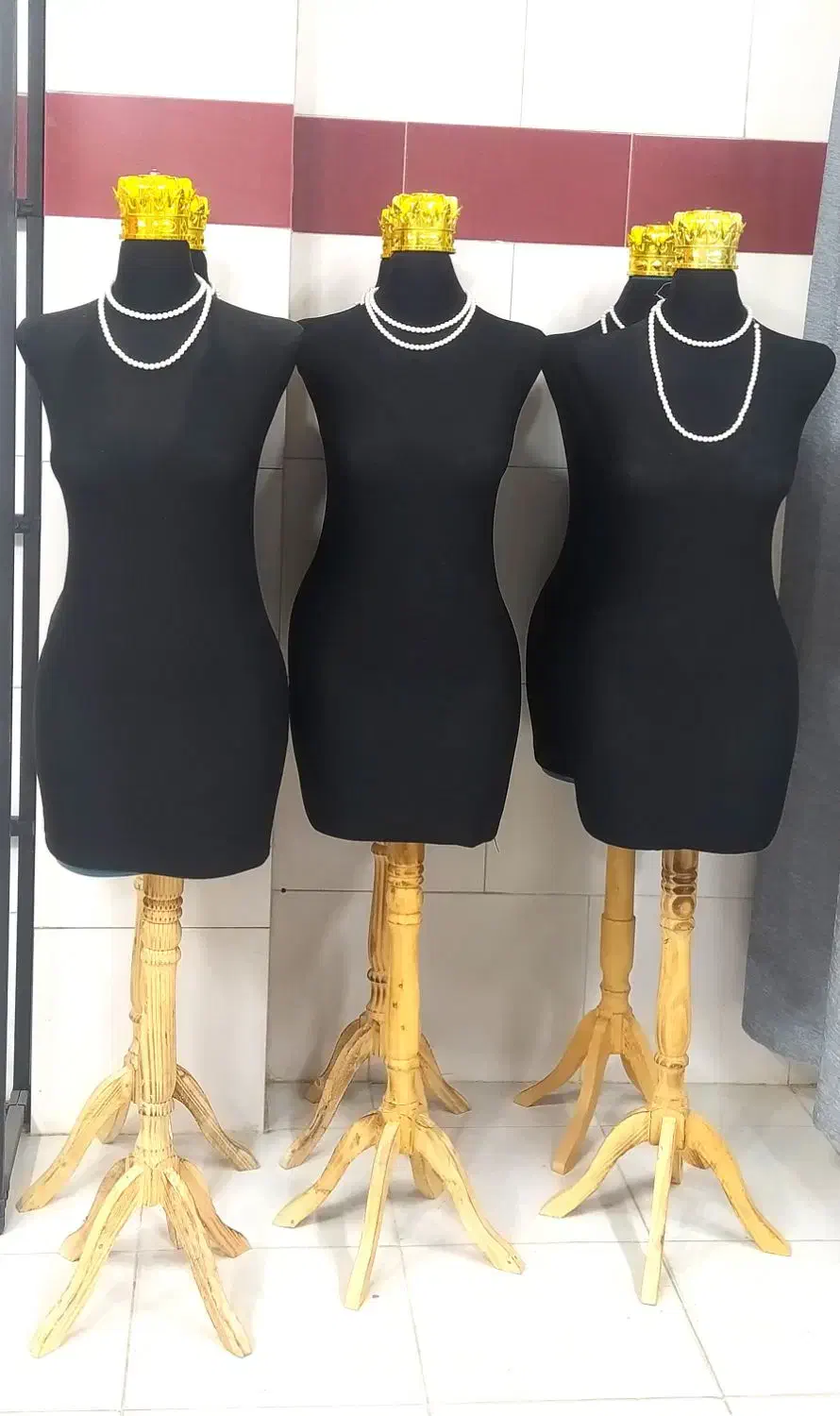 رگال و مانکن|فروشگاه و مغازه|برخوار, |دیوار