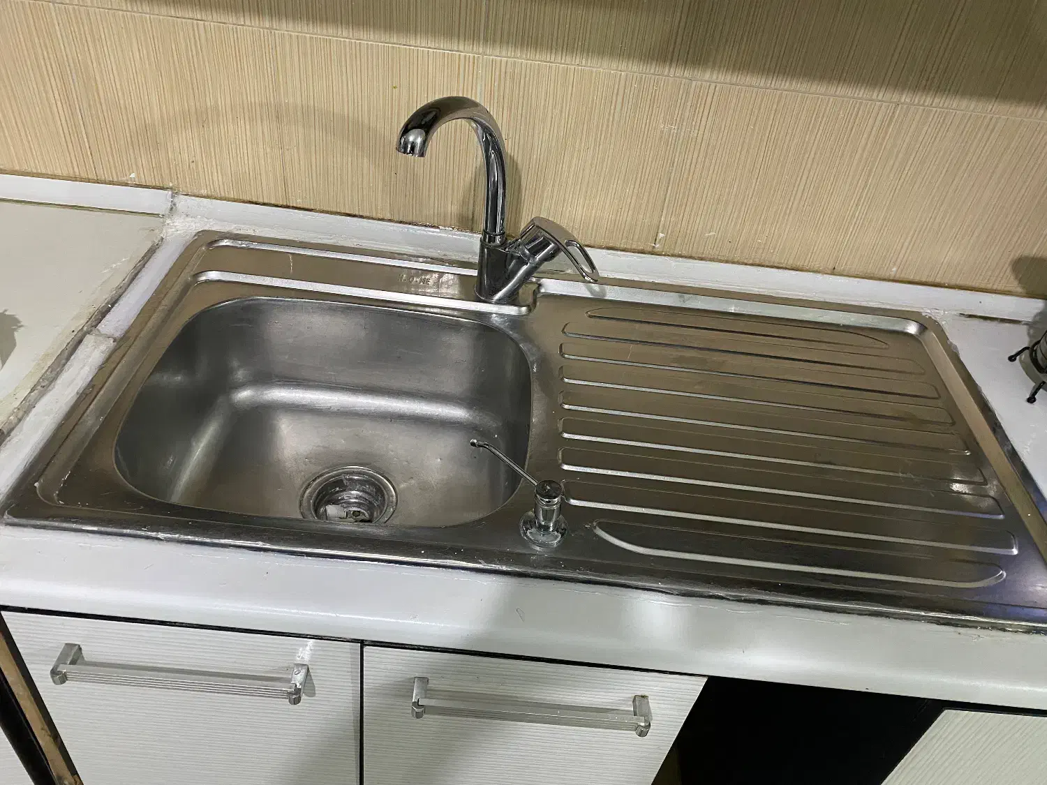 لوازم خانگی|آب‌چکان و نظم‌دهنده ظروف|آستارا, |دیوار