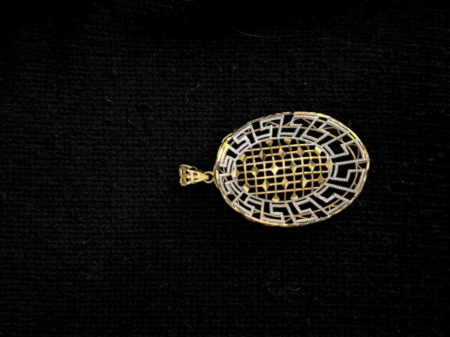 فروش طلا شکن|جواهرات|شیراز, شاهچراغ|دیوار