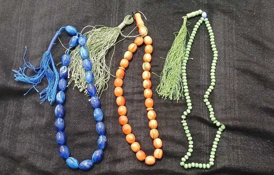 تسبیح|کلکسیون اشیاء عتیقه|خرم‌آباد, |دیوار