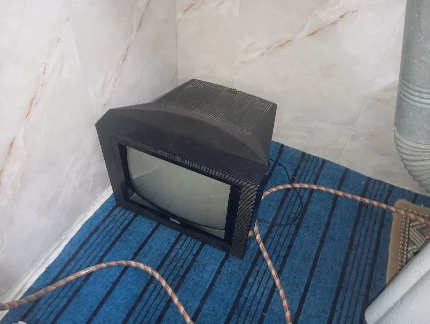 تلویزیون کوچک|تلویزیون و پروژکتور|اردبیل, |دیوار