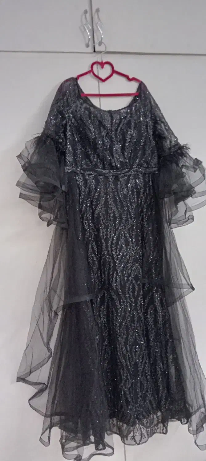 لباس مجلسی نو|لباس|اندیشه, اندیشه فاز ۳|دیوار