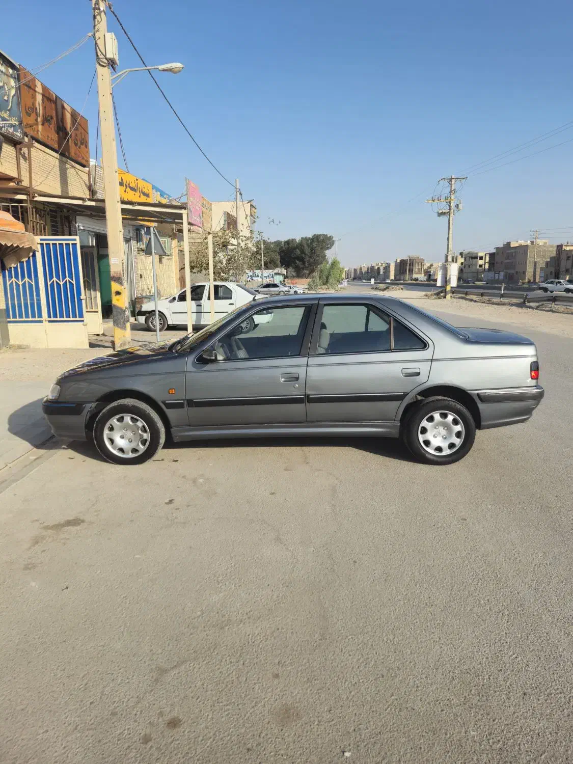 پژو پارس|خودرو سواری و وانت|اصفهان, بهارستان|دیوار