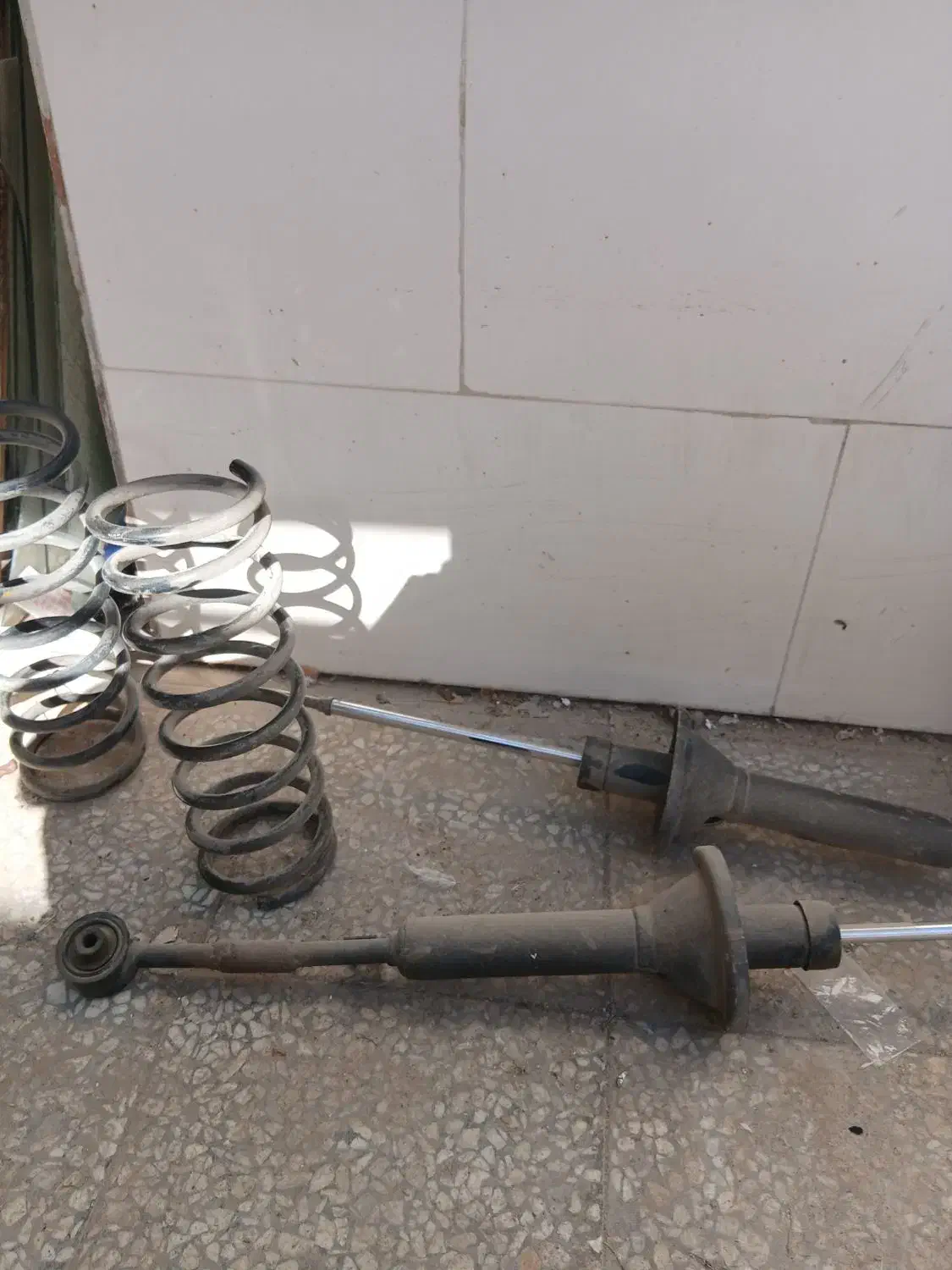 کمک فنر ساینا عقب|قطعات یدکی و لوازم جانبی|آبادان, |دیوار