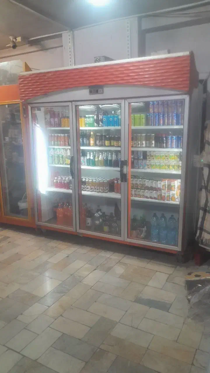 فروش کامل وسایل مغازه با قیمت مناسب|حراج|داران, |دیوار