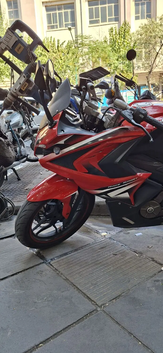 rs200|موتورسیکلت|تهران, امام خمینی|دیوار