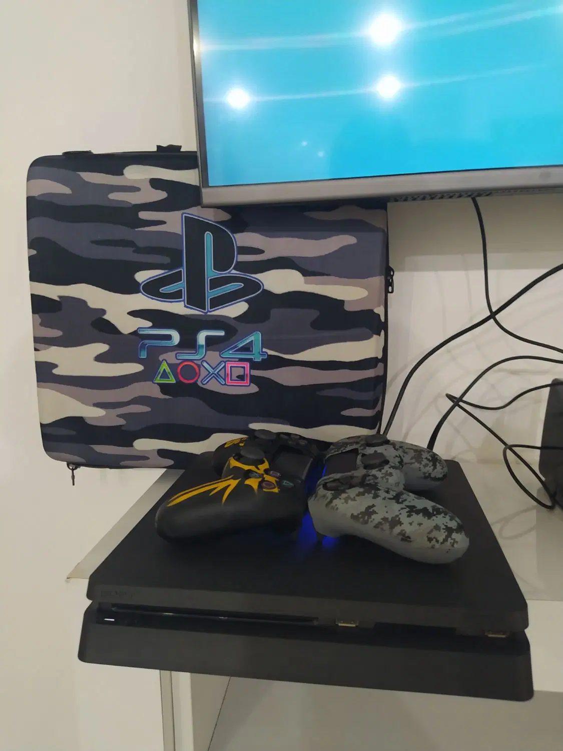 PS4 Slime 1tra|کنسول، بازی ویدئویی و آنلاین|ایوان, |دیوار