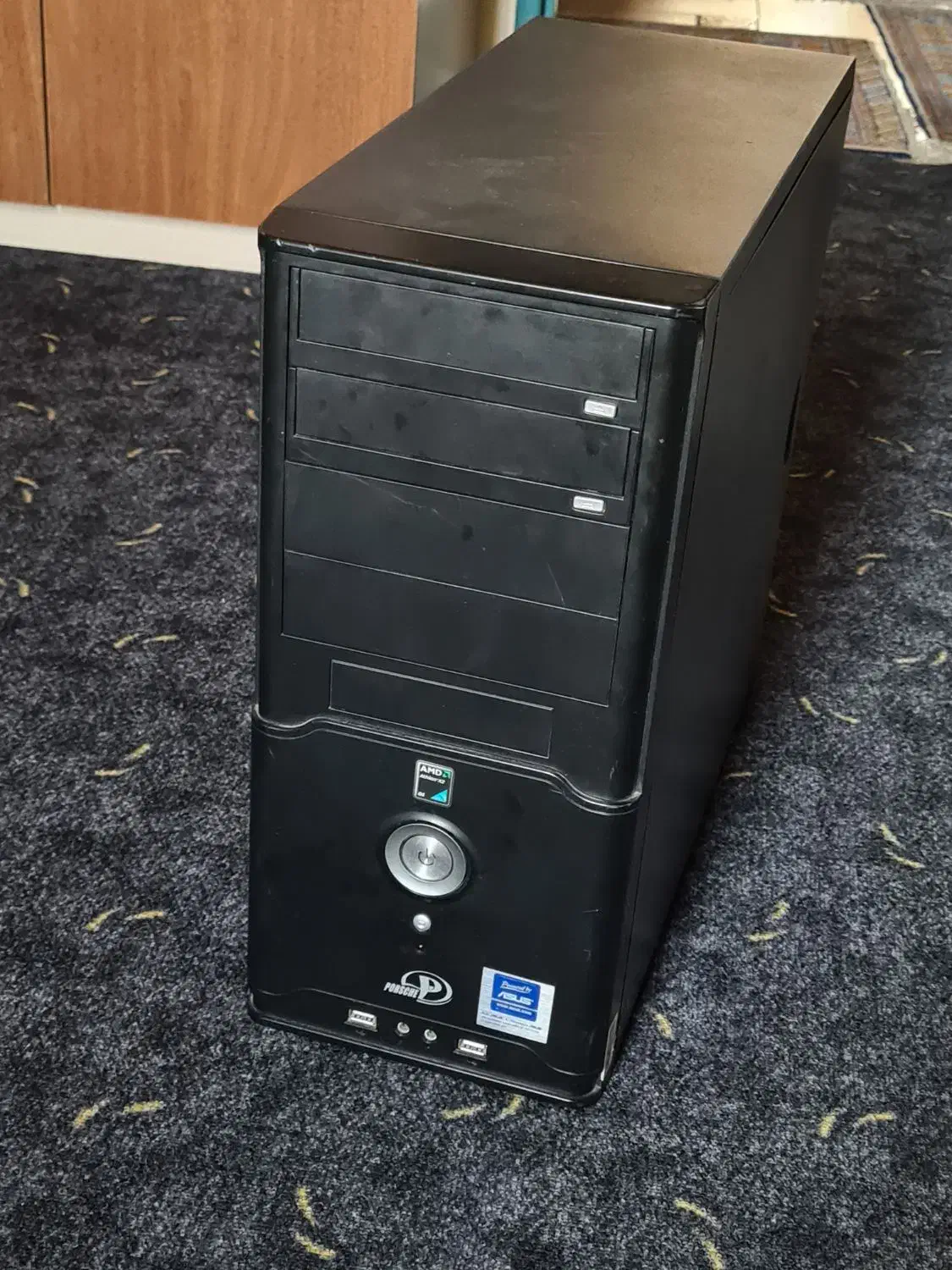 کیس کامپیوتر|رایانه رومیزی|پرند, فاز ۲|دیوار