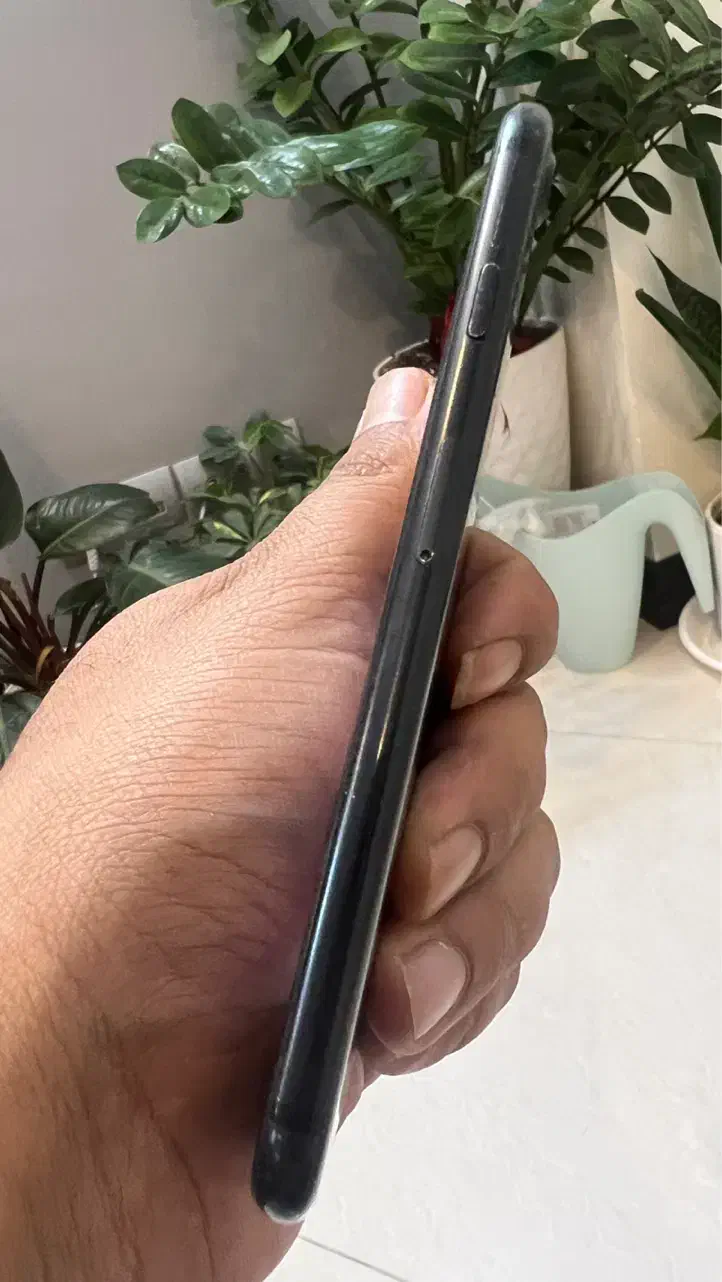 ایفون ۷ مشکی ۱۲۸ گیگ سالم به شرط|موبایل|اصفهان, کوی شهید کشوری|دیوار