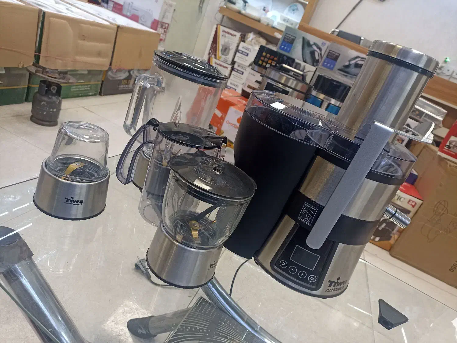 آبمیوه گیری تیوا|آبمیوه‌گیر و آب‌مرکبات‌گیر|تبریز, |دیوار