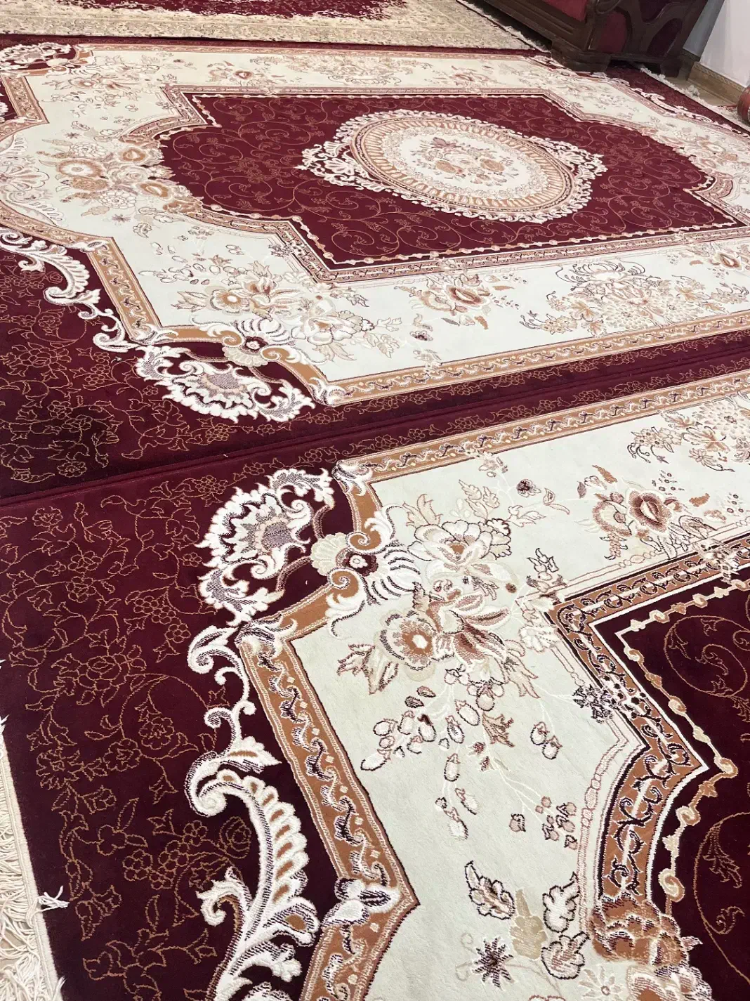 دوتخته فرش ۹متری|فرش|گوراب زرمیخ, |دیوار