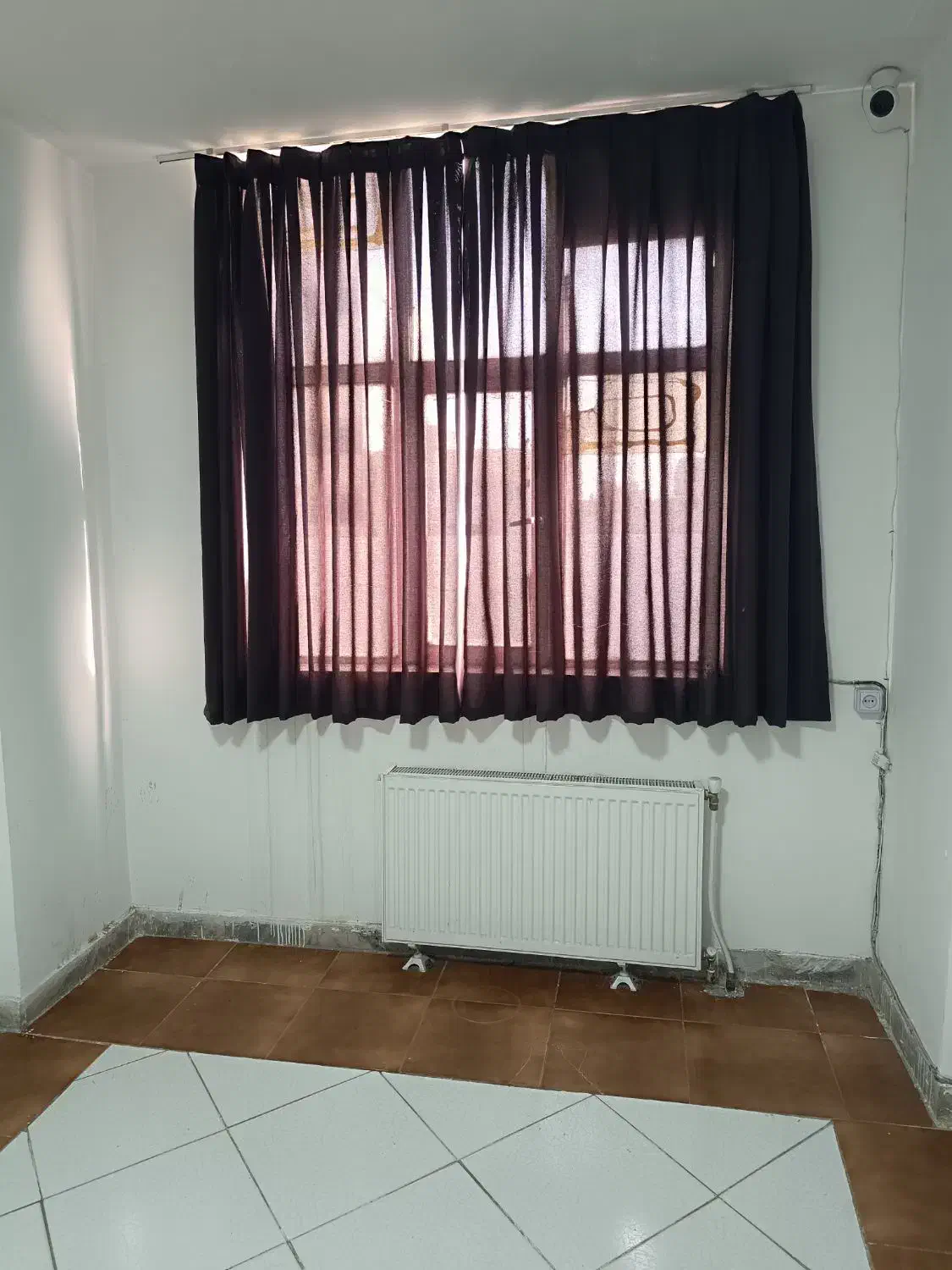 پرده طوسی چین دار|پرده، رانر، رومیزی|مشهد, سجادیه|دیوار