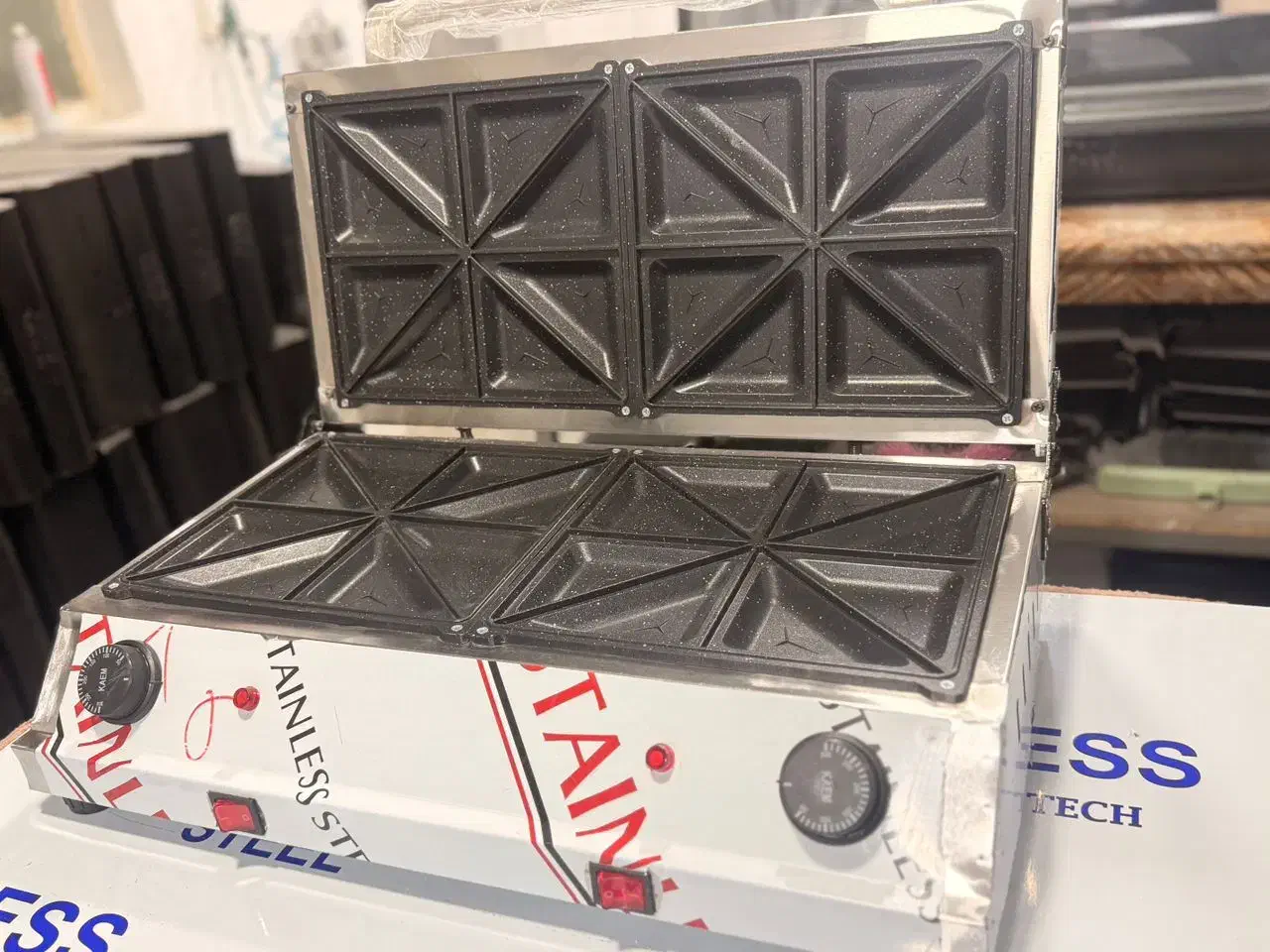 نیازمند تعدای نیروی کار جهت کار در کارگاه نیازمندی|استخدام صنعتی، فنی، مهندسی|فردیس, شهرک ناز|دیوار