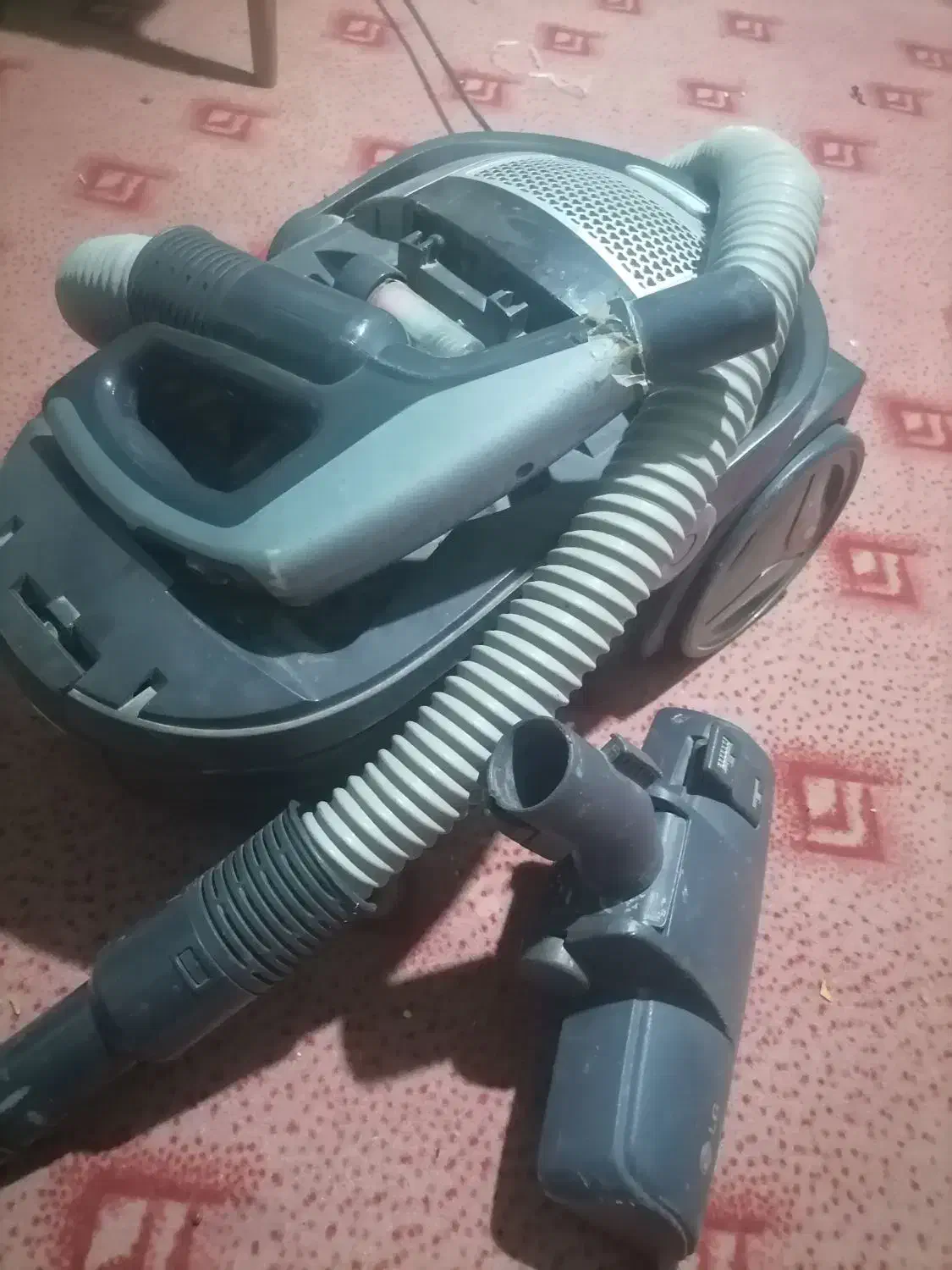 جاروبرقی الجی و فرش|جاروبرقی، جارو شارژی، بخارشو|گناباد, |دیوار