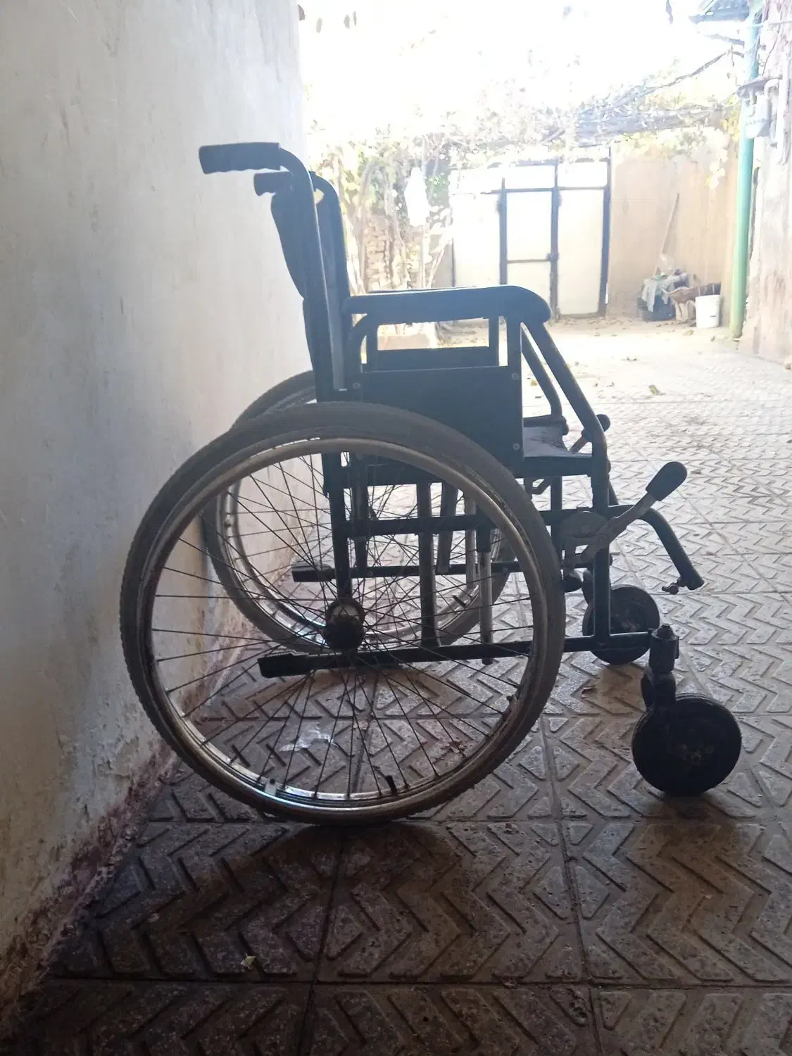 ویلچر|آرایشی، بهداشتی، درمانی|سامن, |دیوار