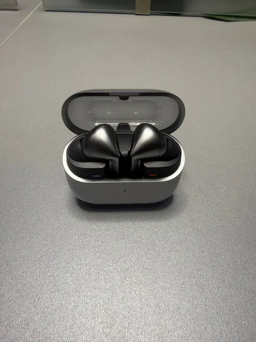 هندزفری galaxy buds 3 pro|لوازم جانبی موبایل و تبلت|رشت, استادسرا|دیوار