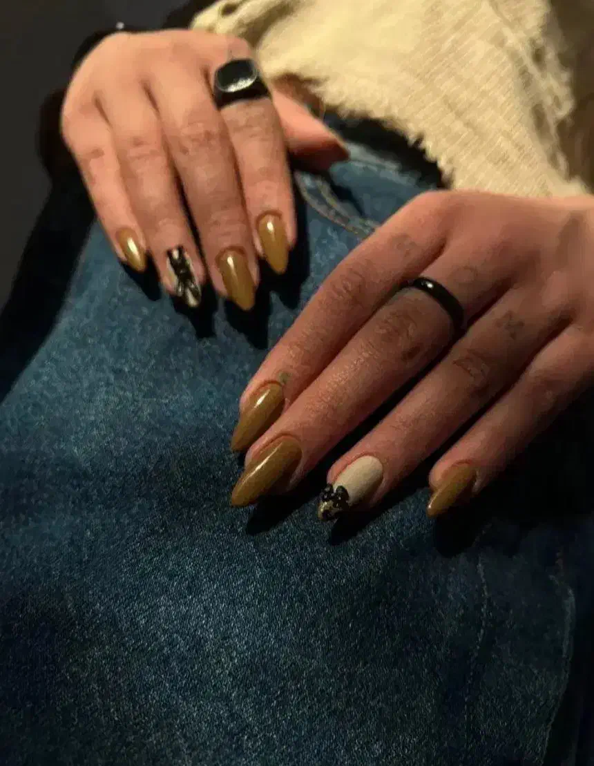 اجاره لاینها کلیه خدمات کاشت ناخن  خدمات کراتین|خدمات آرایشگری و زیبایی|نیشابور, شهرک فیروزه|دیوار