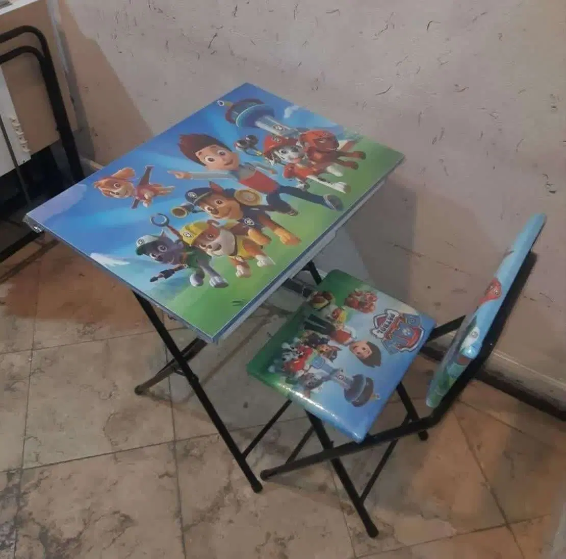 میز تحریر تاشو کودک باکس دار طرح سگهای نگهبان|میز تحریر و کامپیوتر|تهران, ائمه اطهار|دیوار