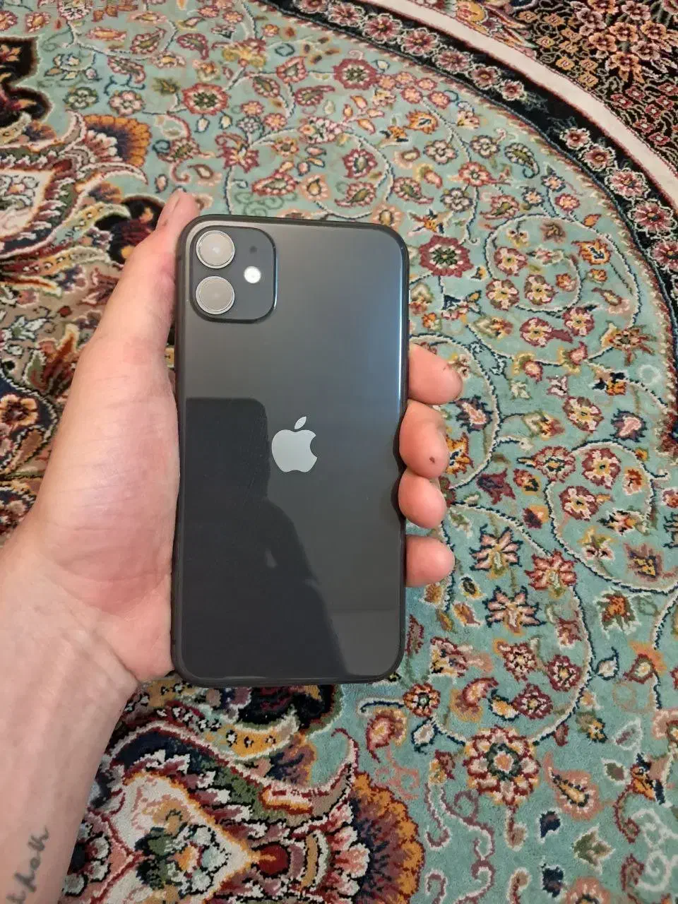 موبایل آیفون ۱۱نرمال ۱۲۸گیگ|موبایل|کرج, حیدرآباد|دیوار