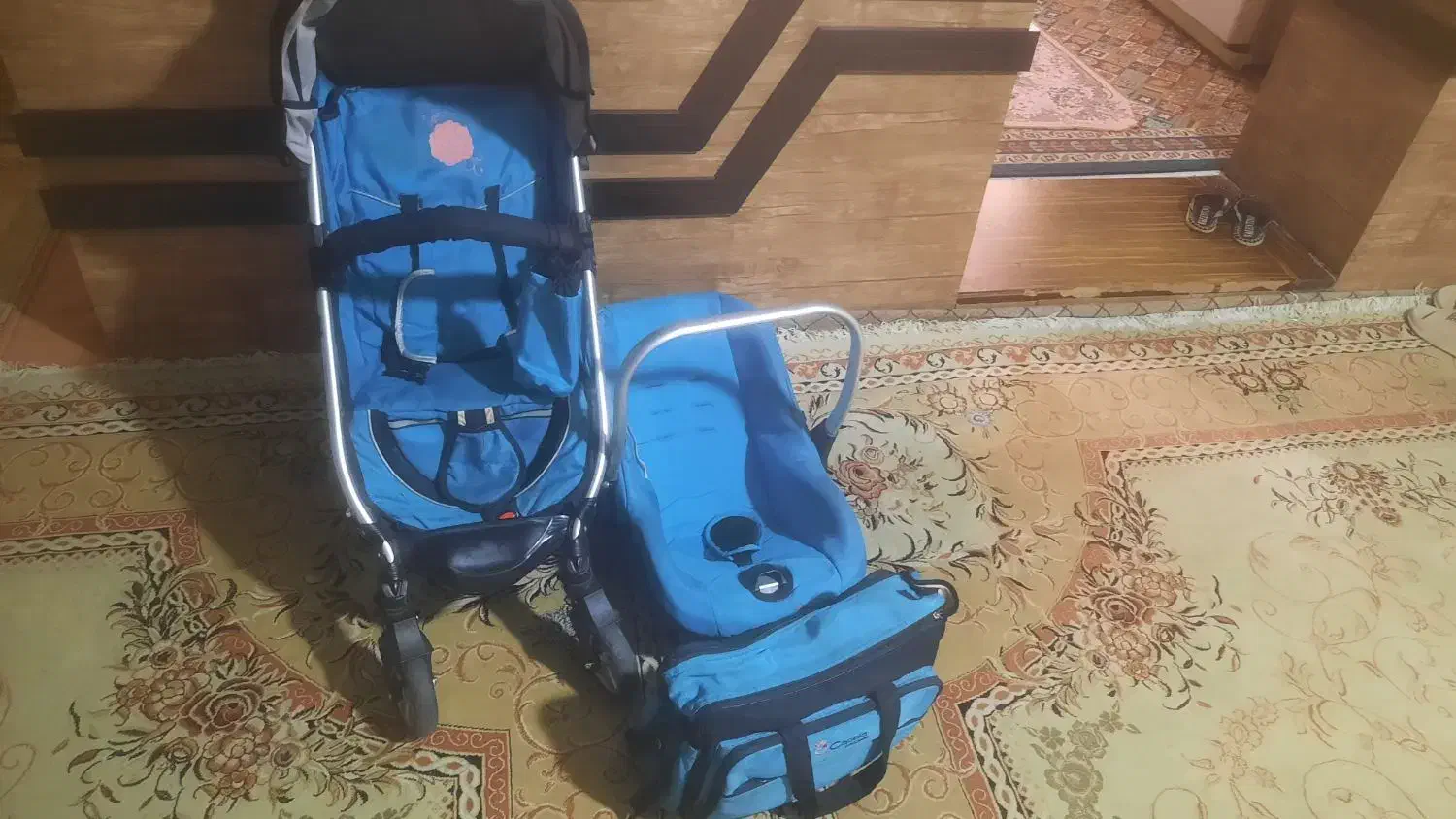 کالسکه و کریر و کیف بچه|کالسکه و لوازم جانبی|مشهد, زمرد|دیوار