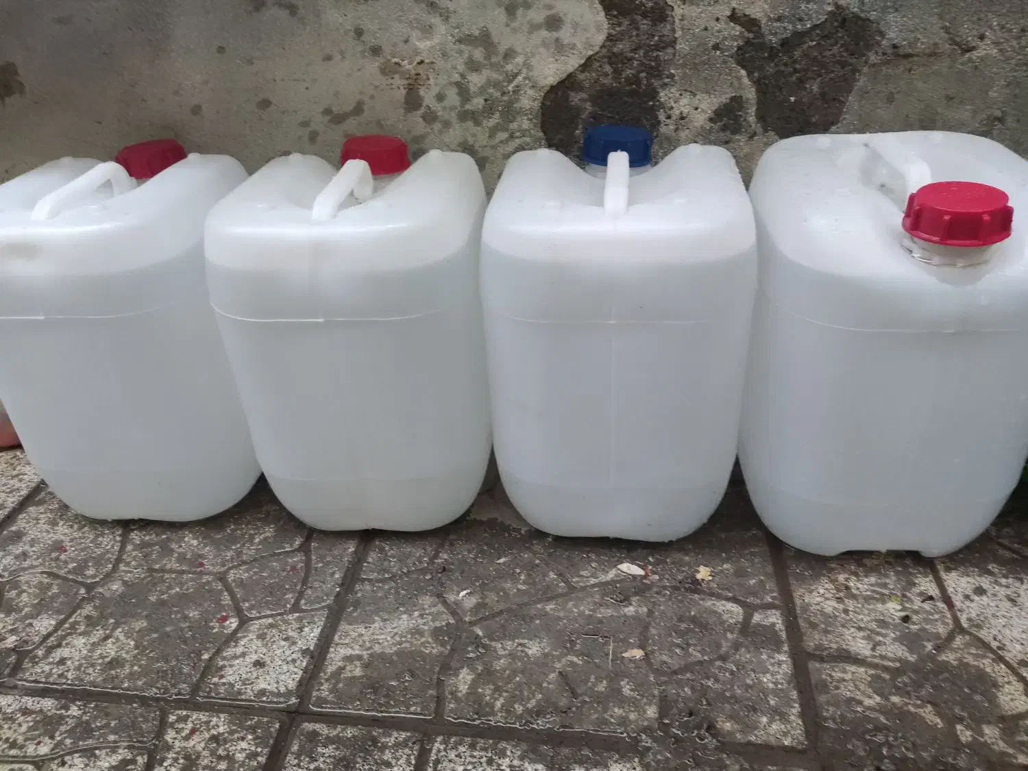 دبه ۲۰ لیتری|ظروف نگهدارنده، پلاستیکی، یک‌بارمصرف|تبریز, |دیوار