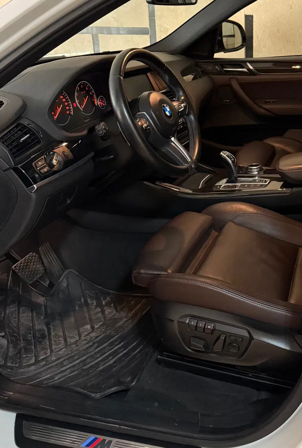 بی ام و x4|خودرو سواری و وانت|تهران, صادقیه|دیوار