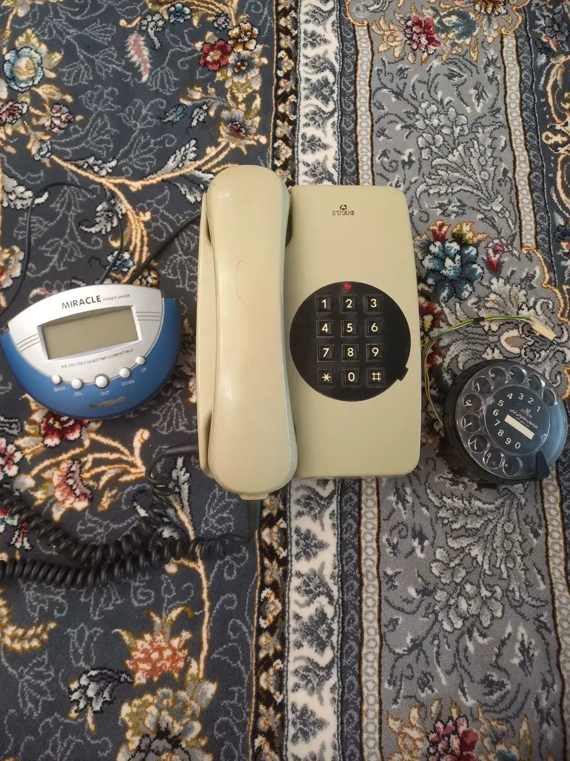 تلفن|تلفن رومیزی|بروجرد, |دیوار