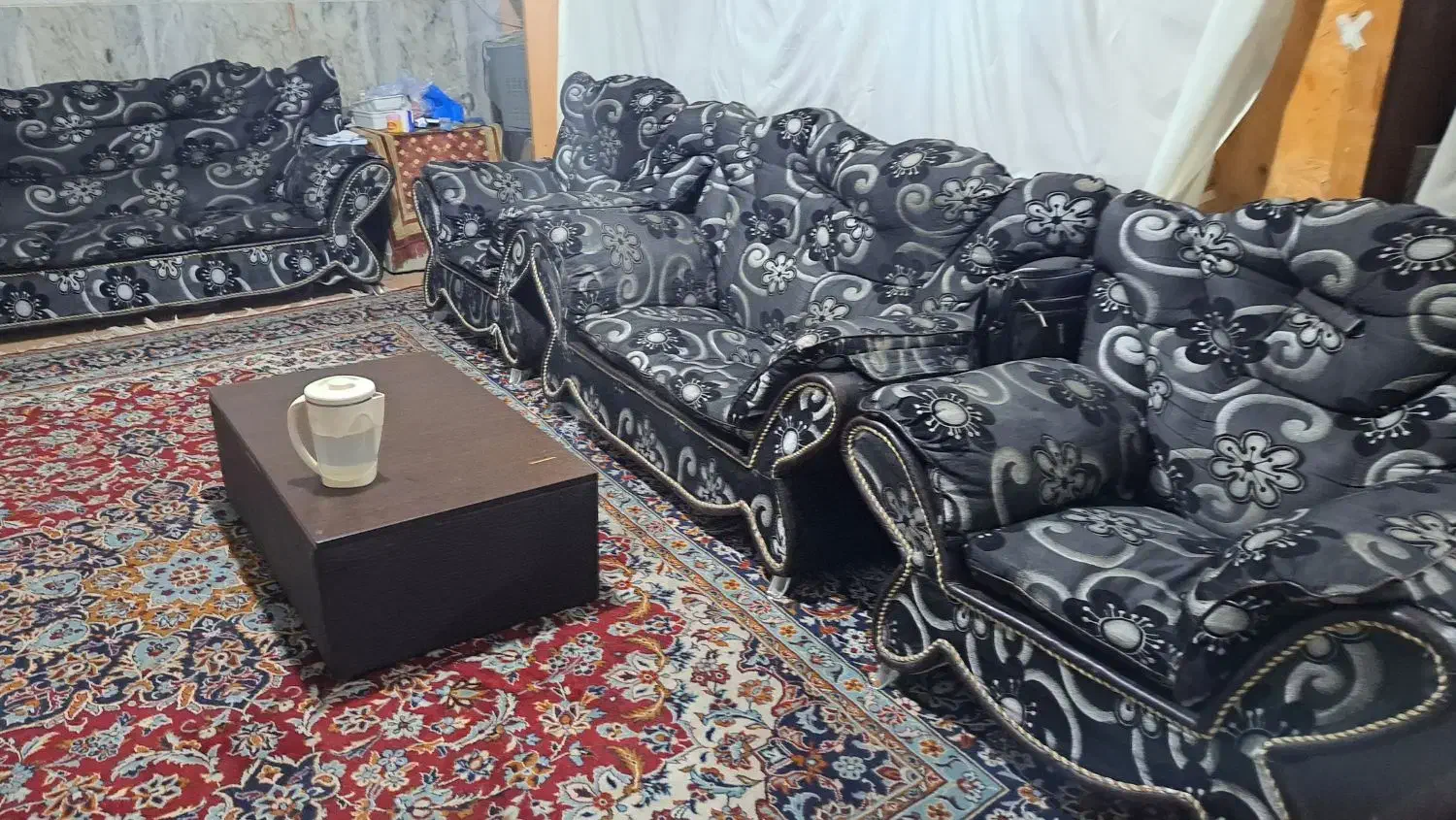 مبل ۷ نفره|مبلمان خانگی و میز عسلی|قم, وادی السلام|دیوار