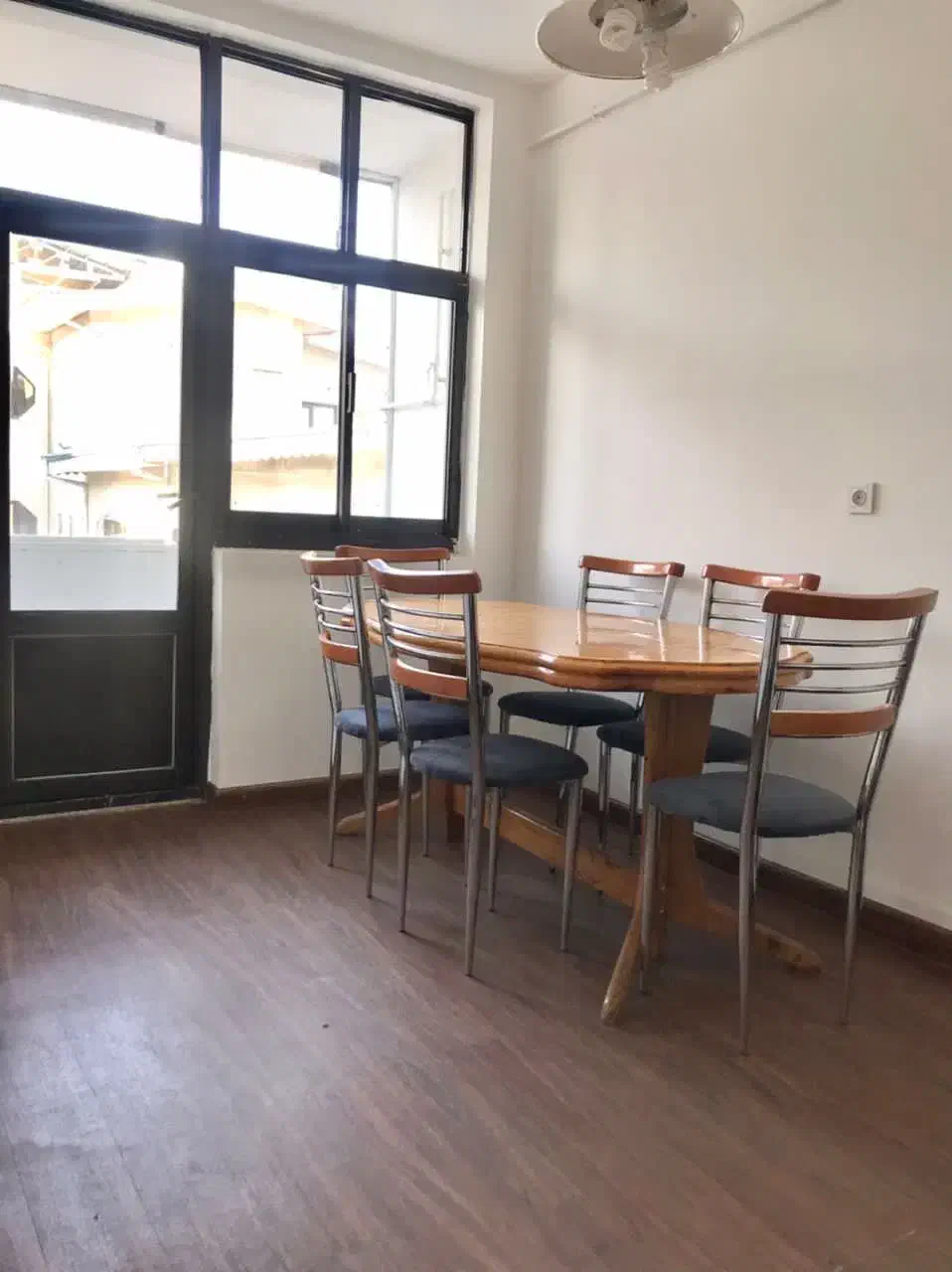 * واحد اداری بر اصلی گلسار *|فروش دفتر کار، اتاق اداری، مطب|رشت, گلسار|دیوار