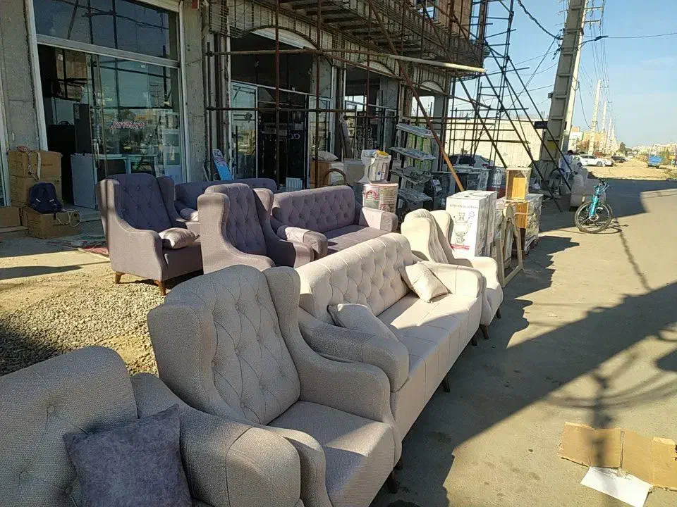 فروش مبل راحتی ۳۳ میلیون تومان|مبلمان خانگی و میز عسلی|پارس‌آباد, |دیوار