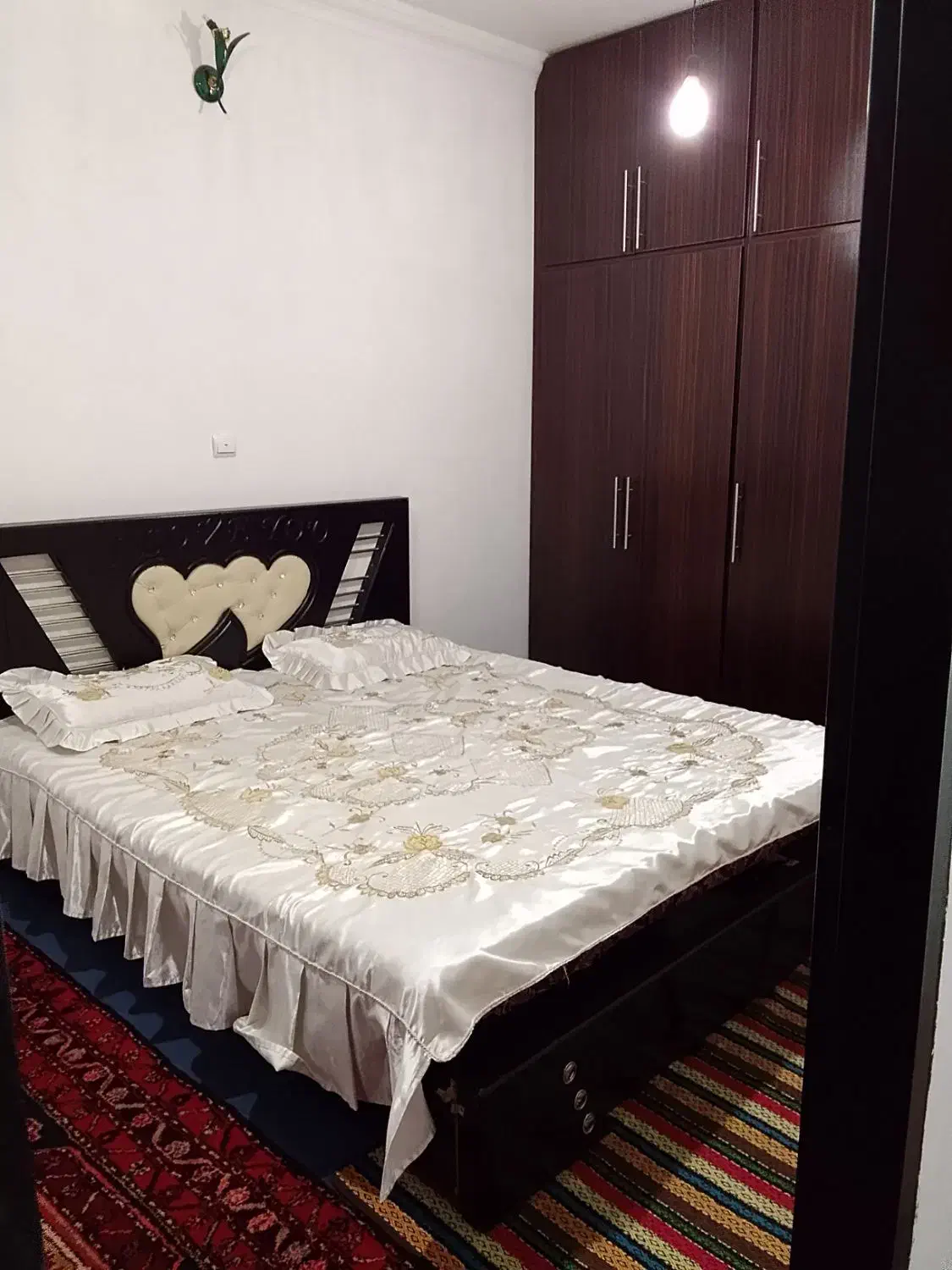 سوئیت دربستی موذنی|اجارهٔ کوتاه‌مدت آپارتمان و سوئیت|مشگین شهر, |دیوار