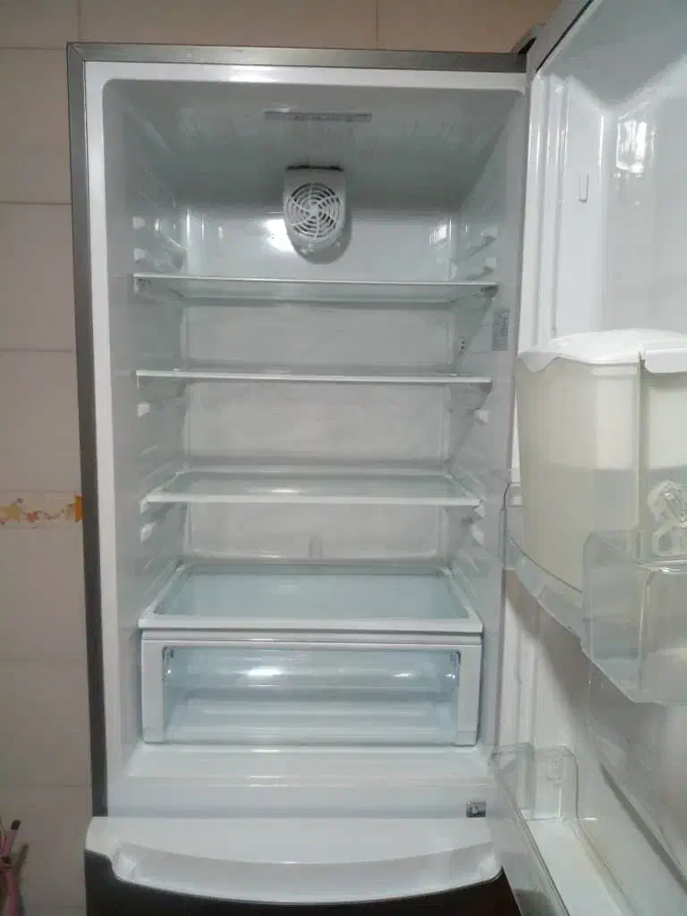 یخچال|یخچال و فریزر|فیروزآباد (فارس), |دیوار