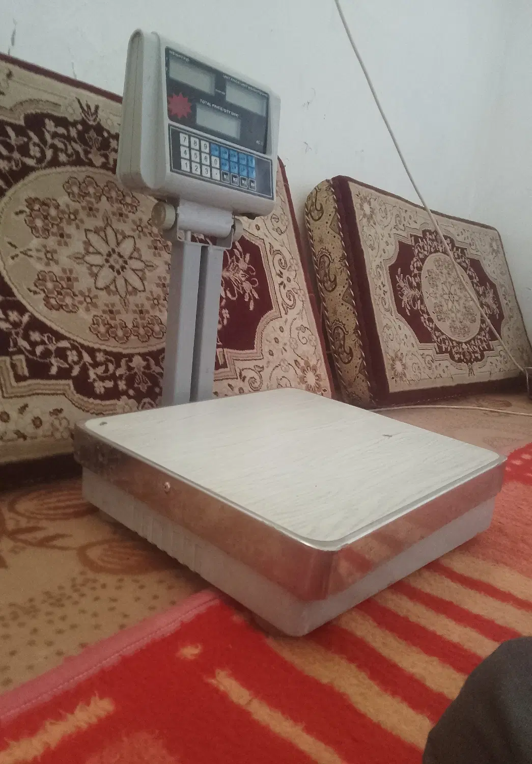 ترازو|فروشگاه و مغازه|دهگلان, |دیوار