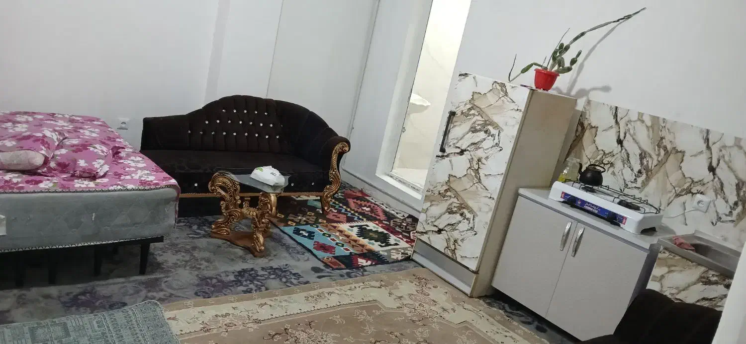 ۳۰ متری سویت|اجارهٔ کوتاه‌مدت آپارتمان و سوئیت|هشتگرد, شهرک راه آهن|دیوار