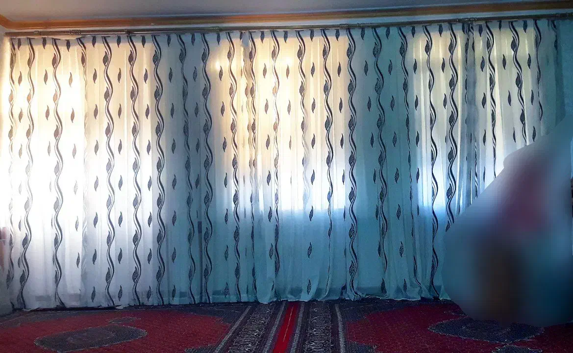 پرده در حد نو|پرده، رانر، رومیزی|رومشکان, |دیوار