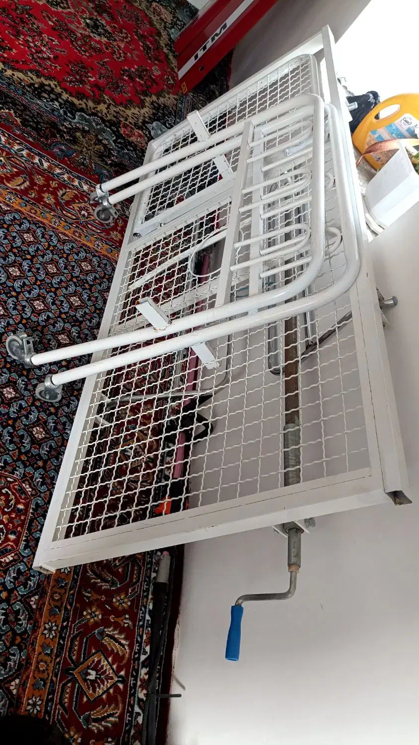 تخت سالمند|پزشکی|مهاباد (آذربایجان غربی), |دیوار