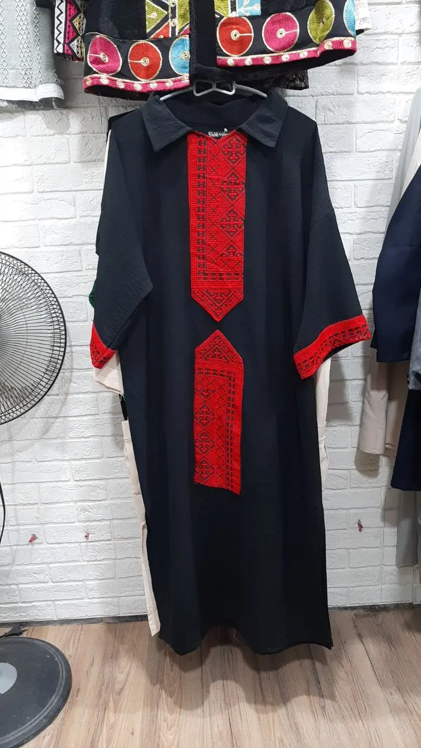 کفتان|لباس|هندیجان, |دیوار