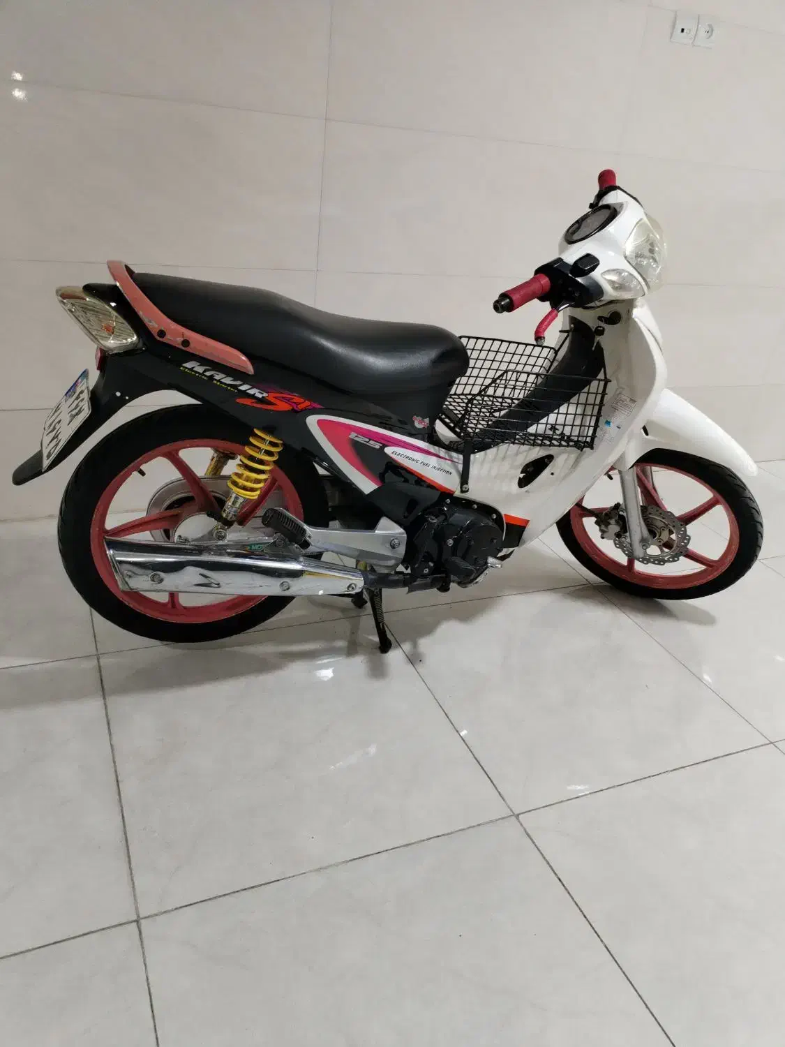 موتور ویو رادیسون125cc|موتورسیکلت|سنندج, |دیوار