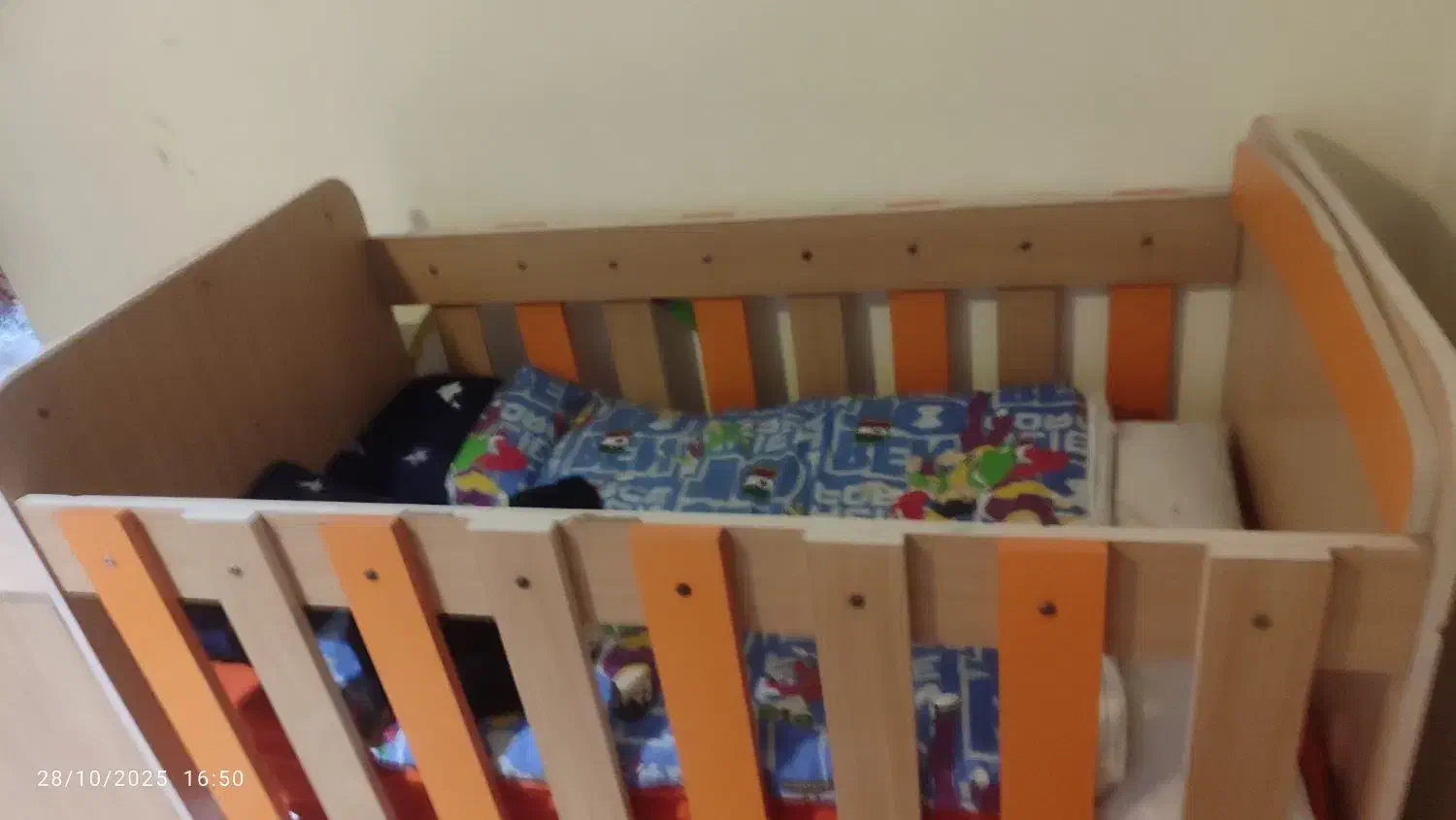 کارکرده|تخت و سرویس خواب|گنبد کاووس, |دیوار