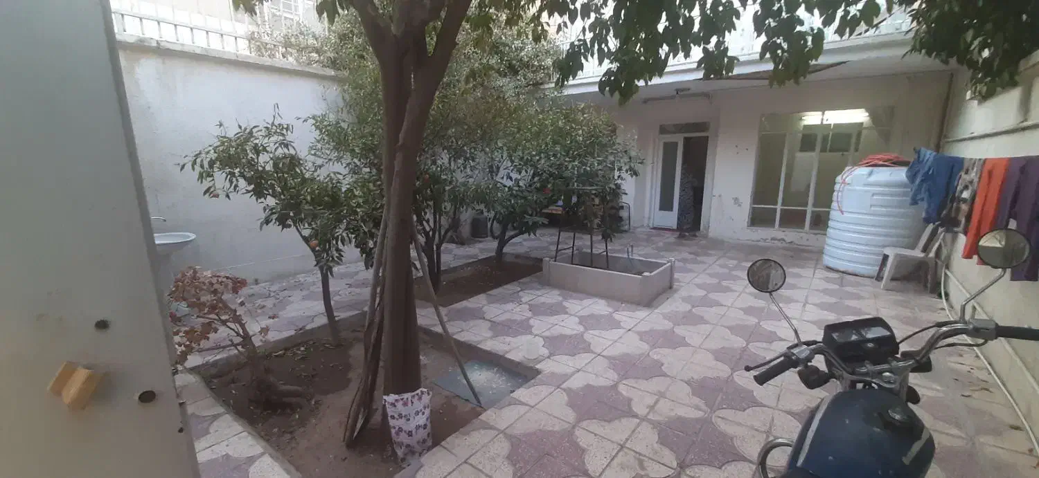 اجاره ویلایی دو طبقه وصال شمالی ۱۲۶ متری|اجارهٔ خانه و ویلا|شیراز, وصال|دیوار